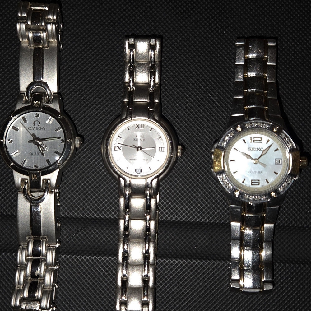 Seiko Women's Silver and Gold Watch